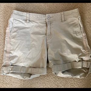 A New Day Tan Chino Shorts - Sz 0